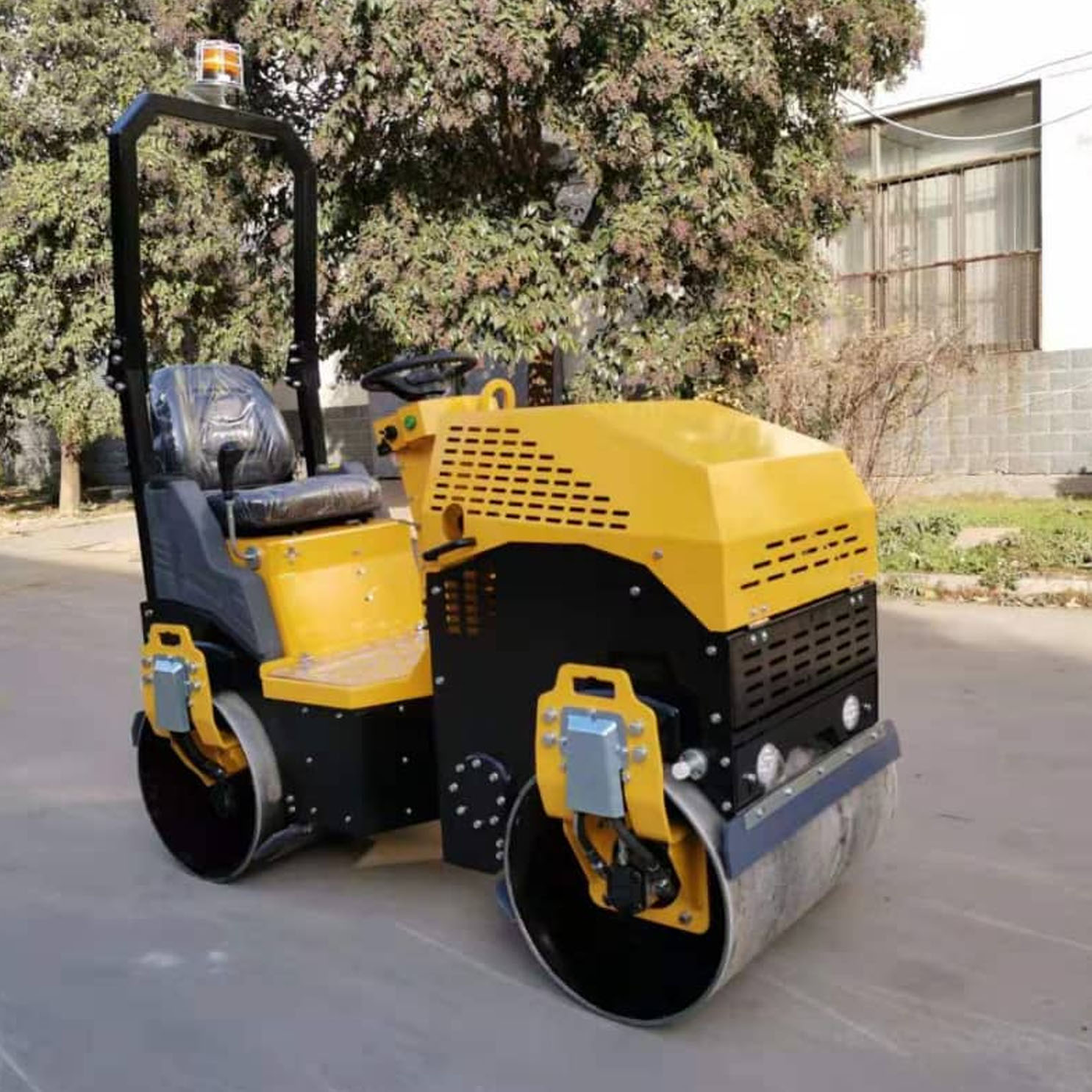 Compaction Machine in Noida